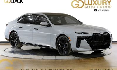 2023 BMW 740I