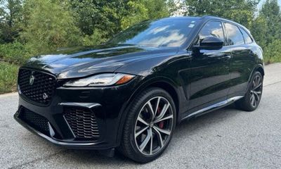 2024 Jaguar F-Pace SVR