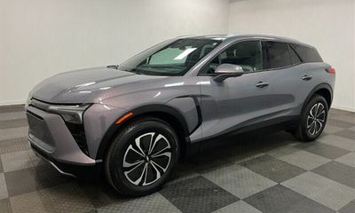 2024 Chevrolet Blazer 2LT