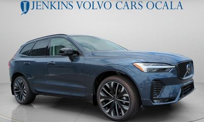 2026 Volvo XC60 Ultra Dark