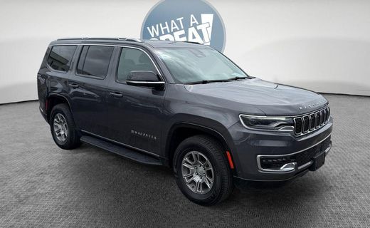 2023 Jeep Wagoneer Base