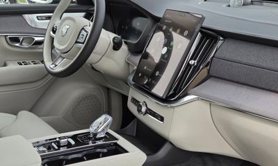 2026 Volvo XC90 Ultra Bright