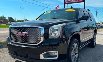 2016 GMC Yukon Denali