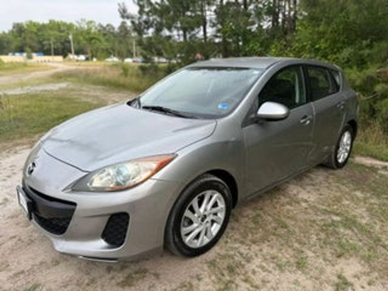 2013 Mazda 3 — a typically priced live listing