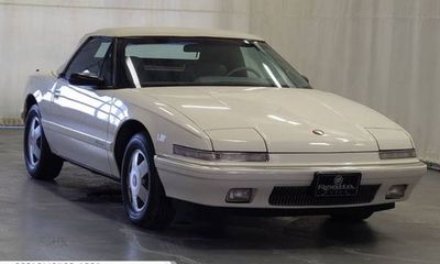1990 Buick Reatta Convertible