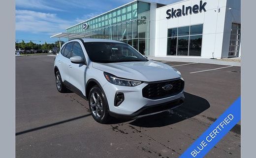2025 Ford Escape ST Line Select