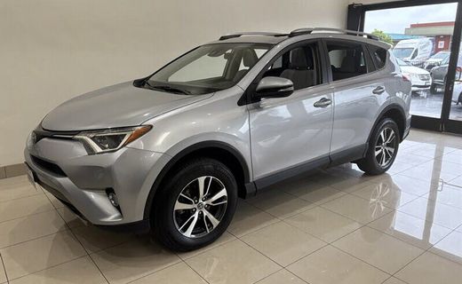 2017 Toyota RAV4 XLE