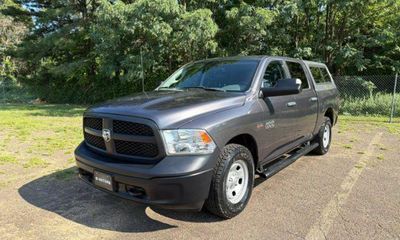 2018 Ram 1500 ST