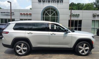 2021 Jeep Grand Cherokee L Laredo