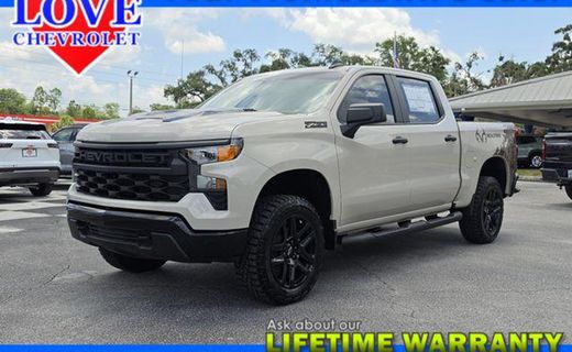 2026 Chevrolet Silverado Trail Boss Custom