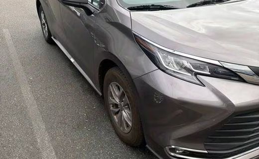 2022 Toyota Sienna XLE