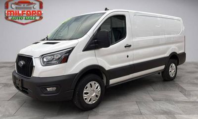 2023 Ford Transit LOW Roof