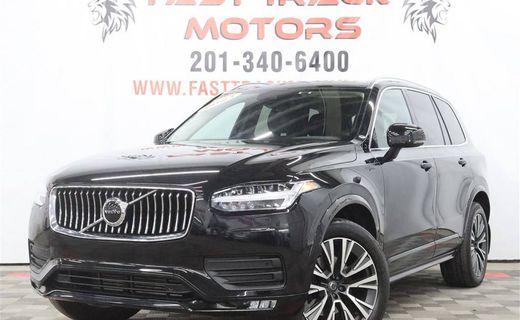 2021 Volvo XC90 Momentum