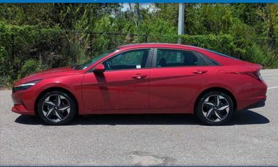 2023 Hyundai Elantra SEL