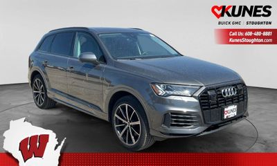 2023 Audi Q7 Quattro Premium Plus