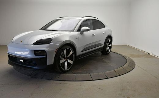 2026 Porsche Macan GTS