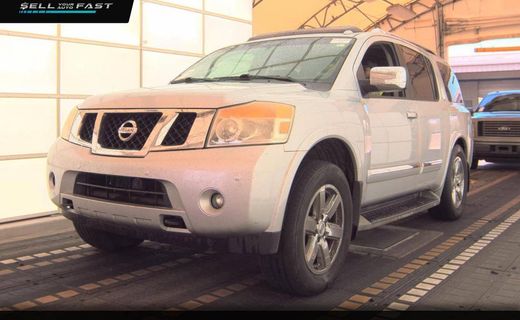 2014 Nissan Armada SV