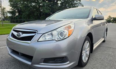 2011 Subaru Legacy Premium CWP