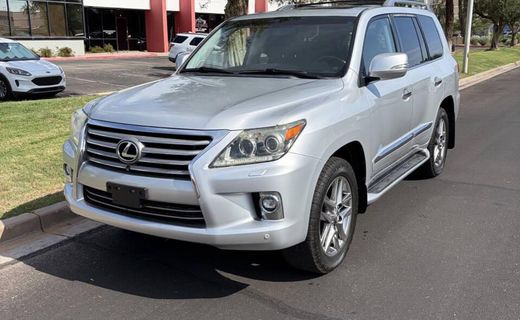 2014 Lexus LX 570