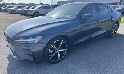 2024 Volvo S60 Core