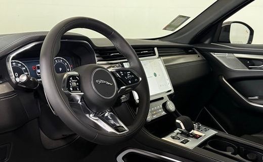 2026 Jaguar F-Pace P400 S