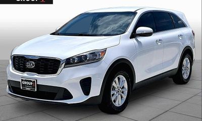 2019 Kia Sorento L LX S