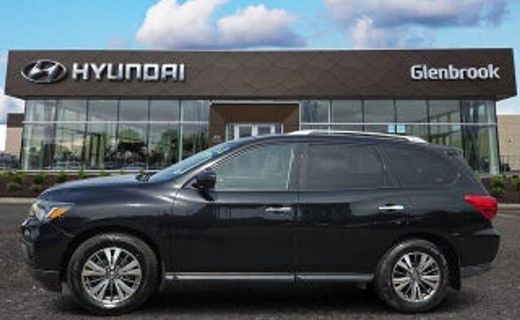 2022 Nissan Pathfinder SV