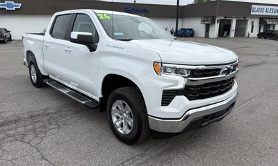 2026 Chevrolet Silverado LT