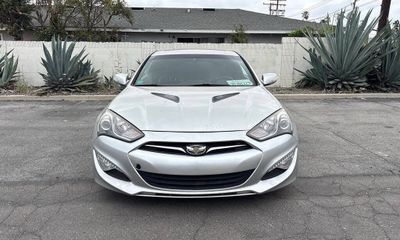2013 Hyundai Genesis Coupe GLS