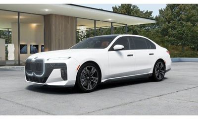 2026 BMW 740I xDrive