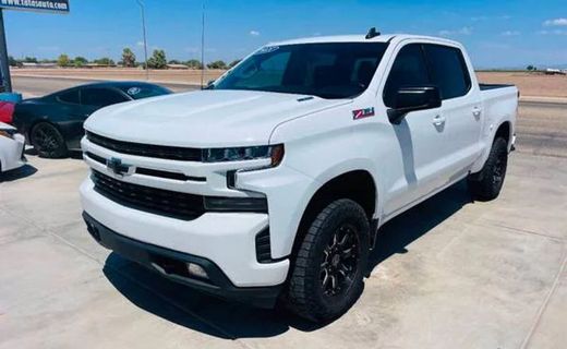 2021 Chevrolet Silverado RST