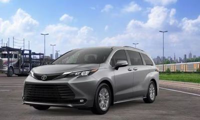 2026 Toyota Sienna XLE