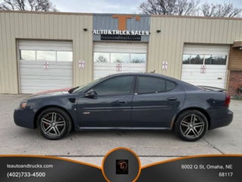 2007 Pontiac Grand Prix — a typically priced live listing