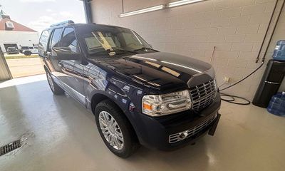 2010 Lincoln Navigator