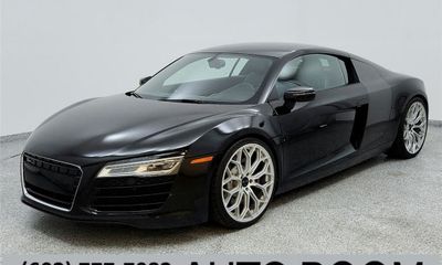 2015 Audi R8 V8 V10 Competition