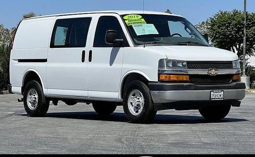 2019 Chevrolet Express 2500