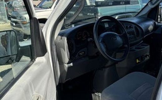 2006 Ford E-350 Econoline