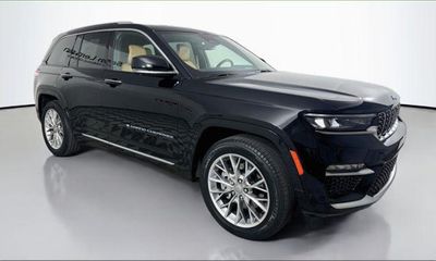 2022 Jeep Grand Cherokee Summit 4XE