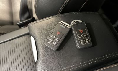 2016 Volvo XC60 SV33 Premier