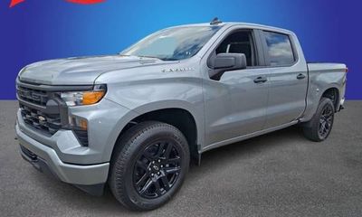 2026 Chevrolet Silverado Custom
