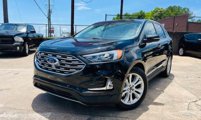 2022 Ford Edge Titanium
