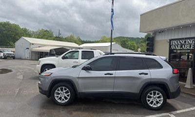 2015 Jeep Cherokee Sport