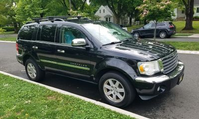2008 Chrysler Aspen Limited Signature