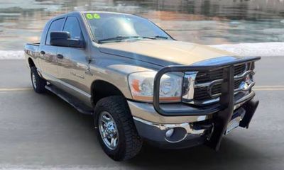 2006 Dodge Ram SLT