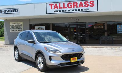 2022 Ford Escape SE
