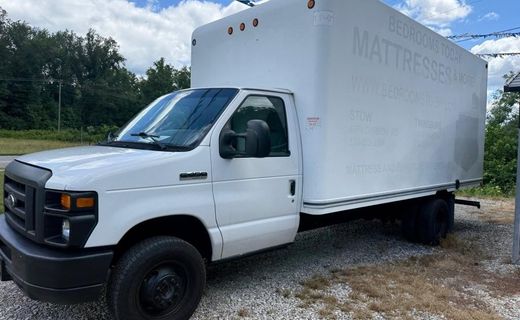 2017 Ford E-450