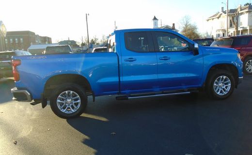 2025 Chevrolet Silverado LT