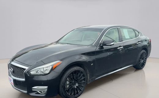 2018 Infiniti Q70L 37 Luxe