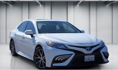 2022 Toyota Camry LE