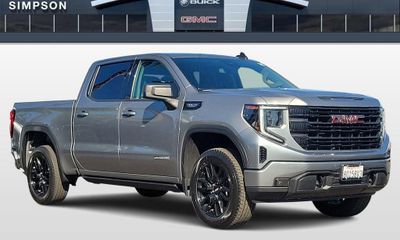 2023 GMC Sierra Elevation